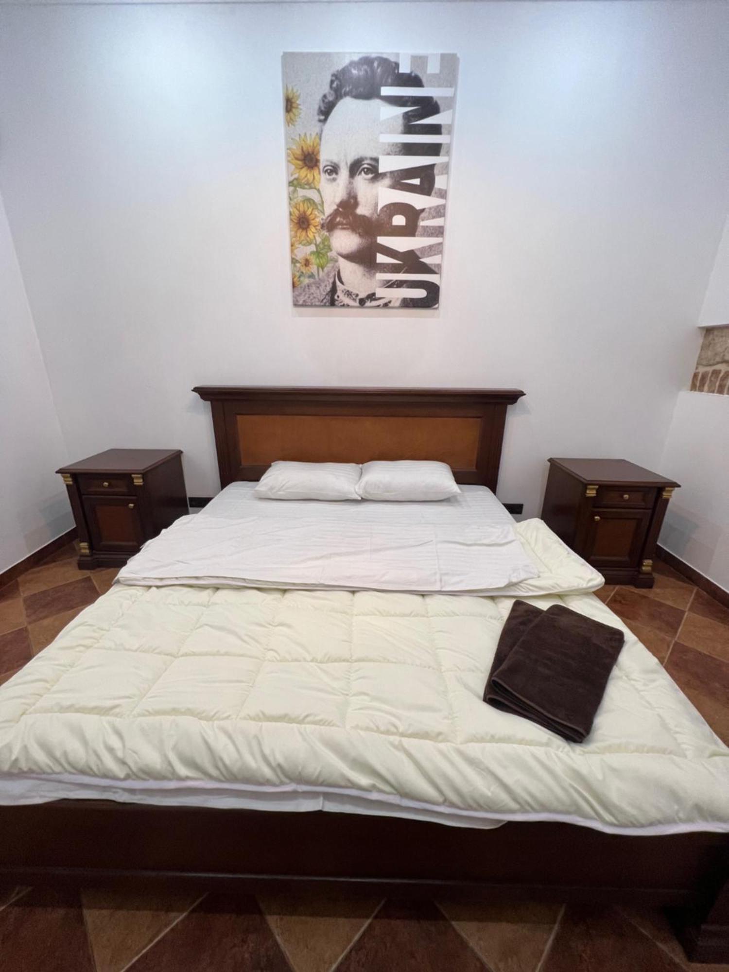 Ukrainian House Апартаменти На Площі Ринок Lviv Extérieur photo