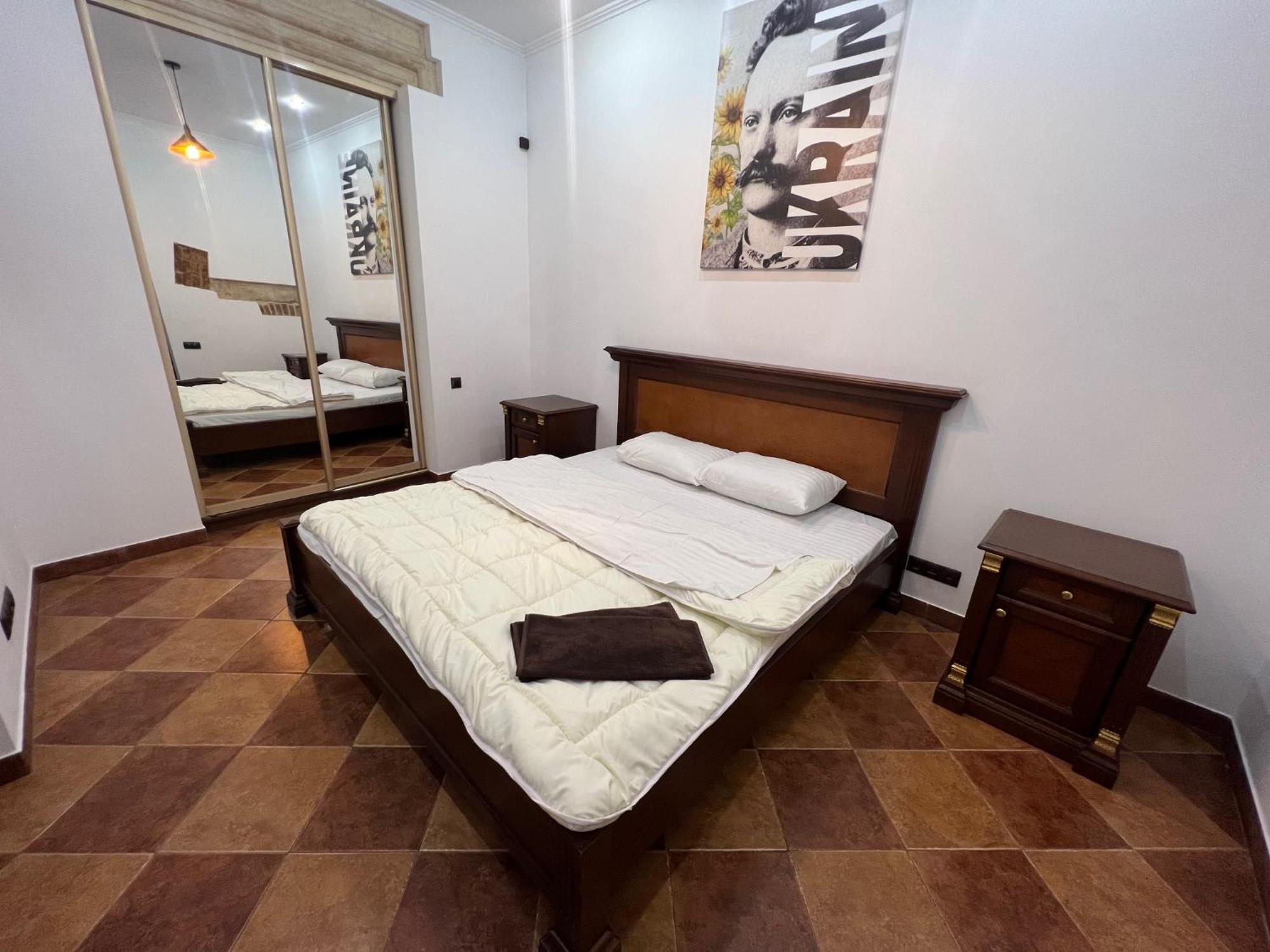 Ukrainian House Апартаменти На Площі Ринок Lviv Extérieur photo